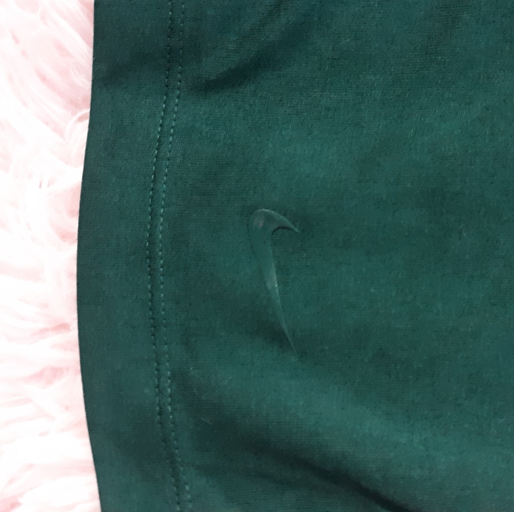SOLD! Premium freebie! Y2k Nike dri-fit racer back athletic top! Great shape! - Picture 5 of 5
